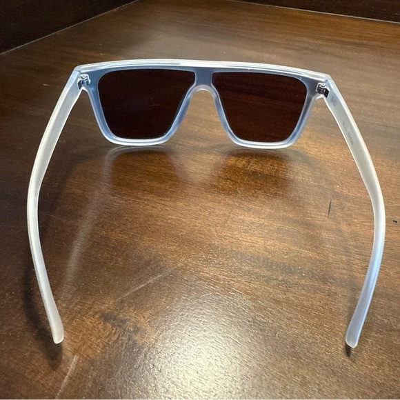 Optic Nerve ONE Mojo Filter Sunglasses Clear Polarized Blue Mirror - Picture 5 of 9